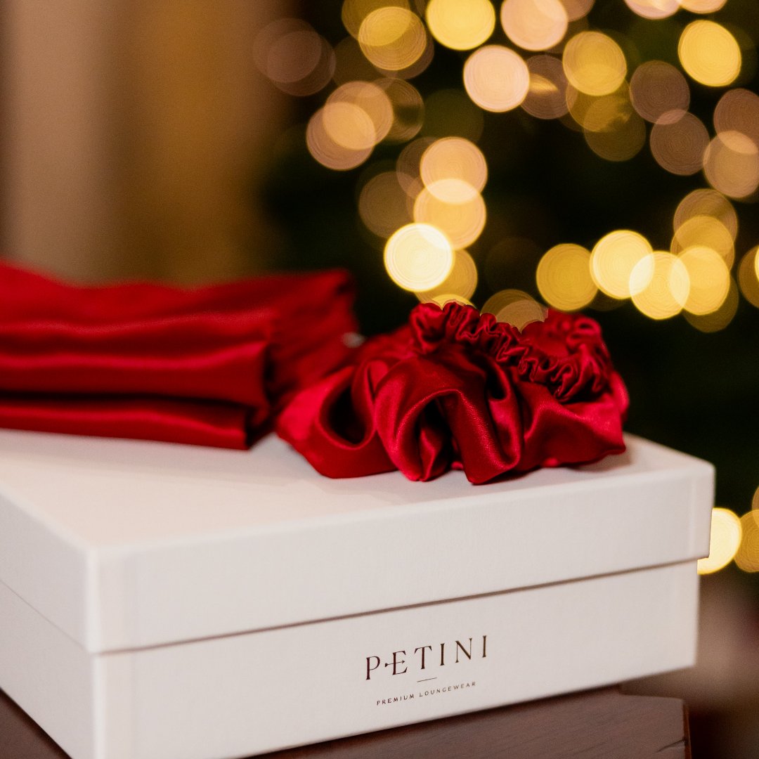 Svilena gumica za kosu PETINI - Ruby Red - Christmas limited collection
