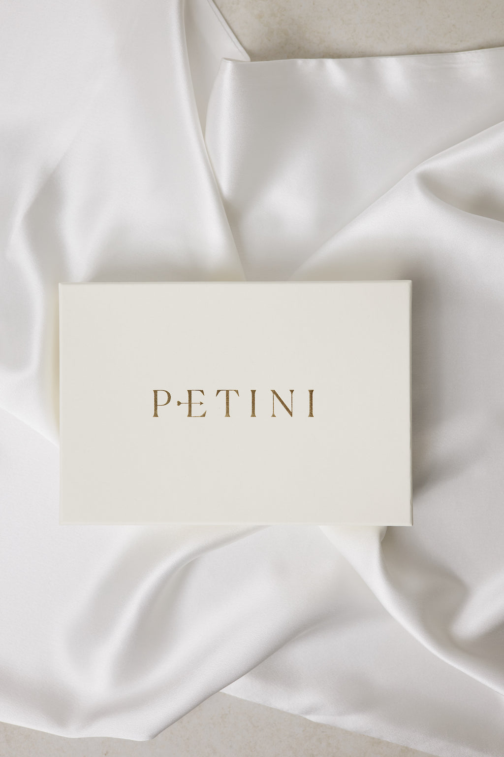 Svilena jastučnica PETINI - Pearly White